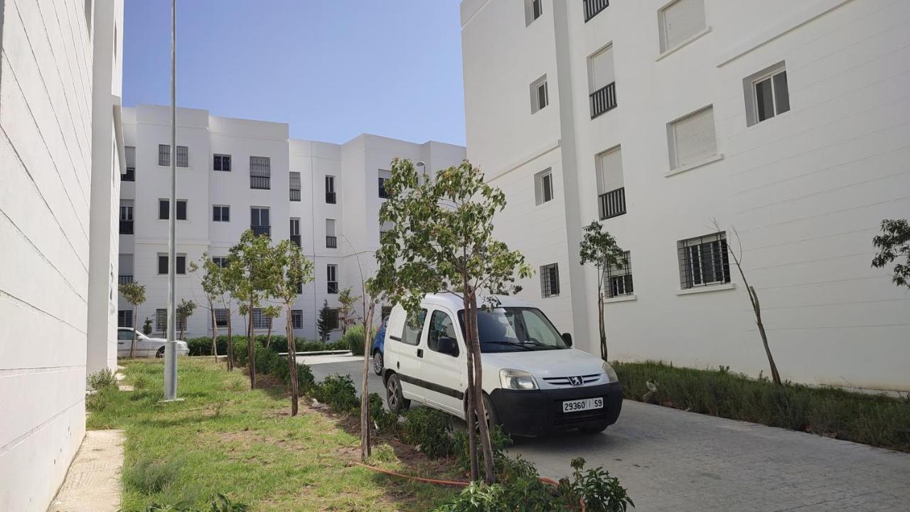 Beachside 2 Bedroom Apartment In Diplomatic Forest Tangier With Free Parking المظهر الخارجي الصورة