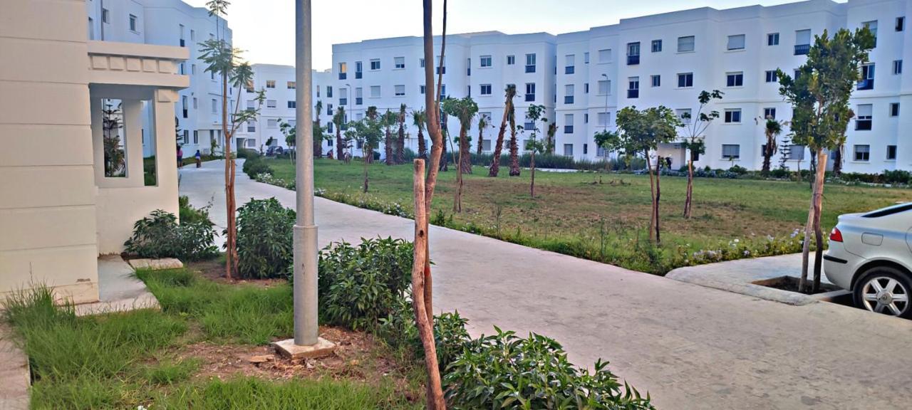 Beachside 2 Bedroom Apartment In Diplomatic Forest Tangier With Free Parking المظهر الخارجي الصورة
